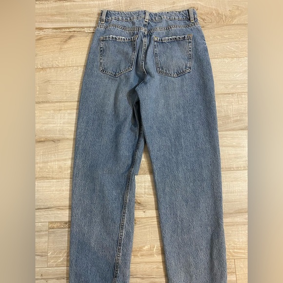 Blue ripped Claudia mom dynamite jeans. Size 26 - Picture 3 of 4